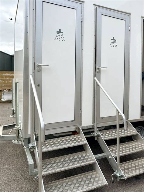 Secondhand Toilet Units Peagreen Shower Trailer