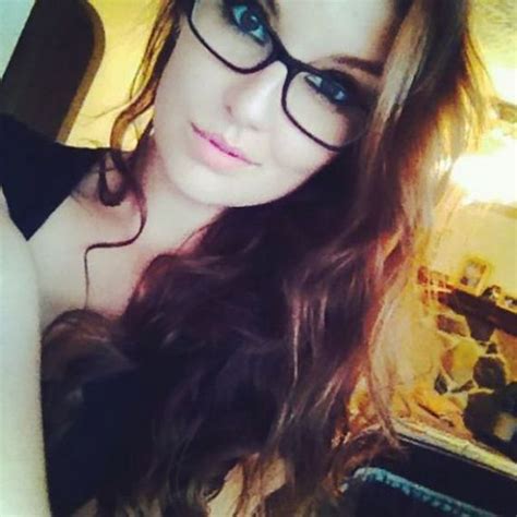 sexy girls in glasses barnorama