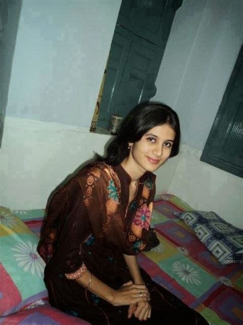 Beautiful And Hot Girls Wallpapers Pakistani Girls