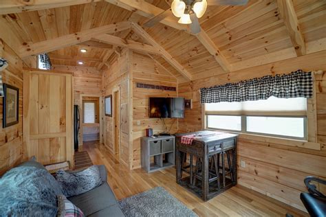 green river log cabins dreaming tiny