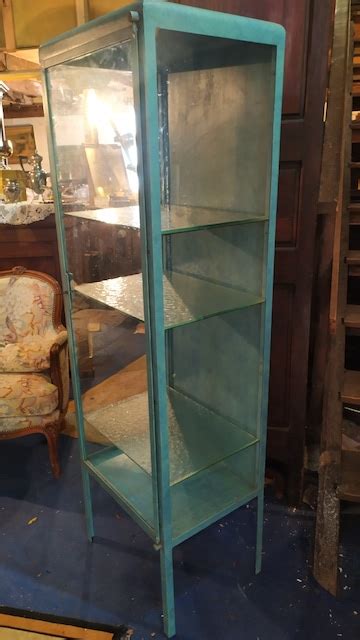 vitrine de medecine ancienne deco industrielle brocante en ligne antiquites meubles objets deco