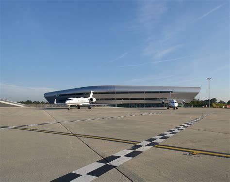 farnborough airport architizer