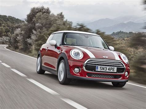 pictures bmw launches   mini car  oxford  independent
