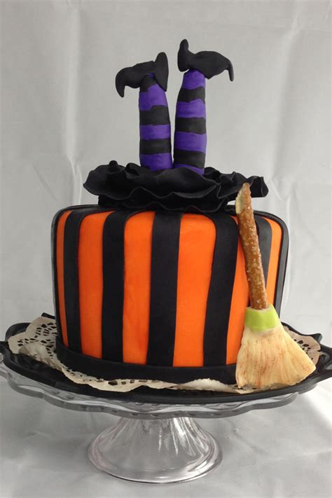 halloween cakes   frightfully delicious southern living