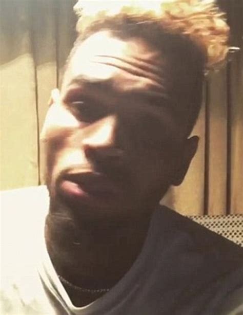 Chris Brown S Tour Manager Quits Claiming She Felt Unsafe After He