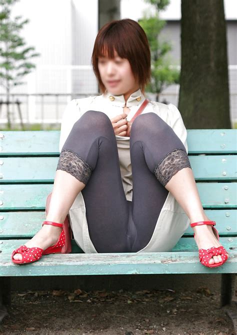 japanese teen pics asian gals on taut panties upskirt