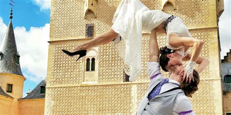this incredible acrobatic couple is getting married 38 times in 83 days