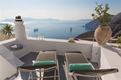 Where To Stay In Santorini 10 Most Amazing Hotels For Your Next
