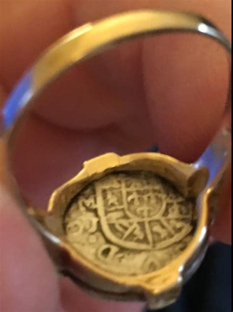 spain  escudos silver repo  gold ring pirate gold coins shipwreck
