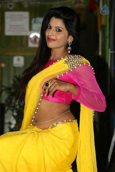 indian hot actress manisha pillai hot photos