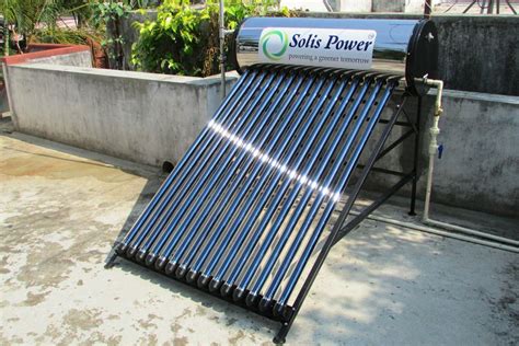 zonnecollectoren en zonneboiler besparen op warm water met zonne energie
