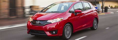 small car buying guide consumer reports