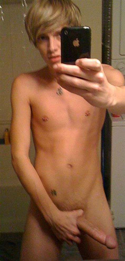 photo who are your favorite big dick twinks page 10 lpsg