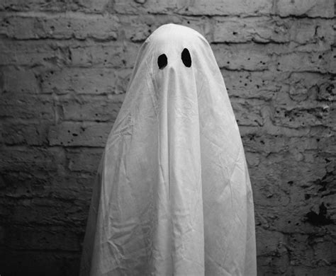friend ghosts   glamour