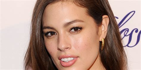 Ashley Graham S Ted Talk Is A Lesson In Body Acceptance Huffpost