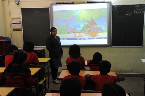 interactive classroom  indian schools scenario options