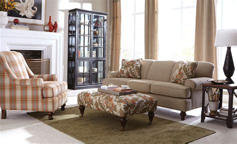 pin  tara kaderly  essentials craftmaster furniture living room