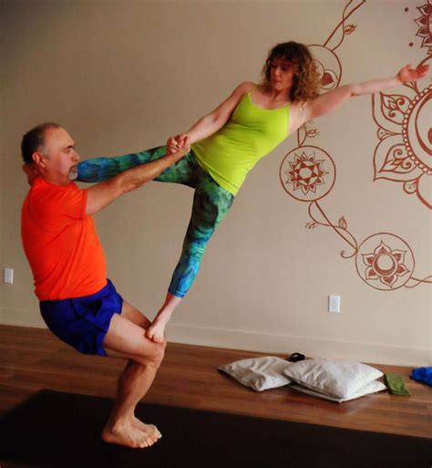 couple yoga poses beginner couple yoga poses easy pin  keria