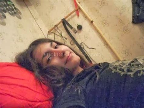 bhabhi ki chudai photos pakistani college girl nude selfie leaked hidden photo 1 desi