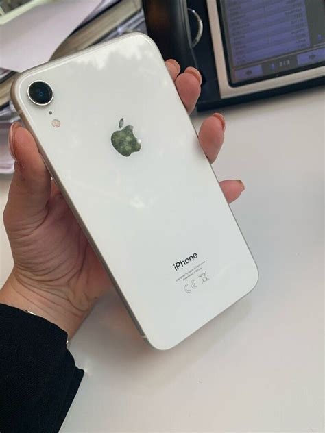 unlocked white apple iphone xr gb  acton london gumtree
