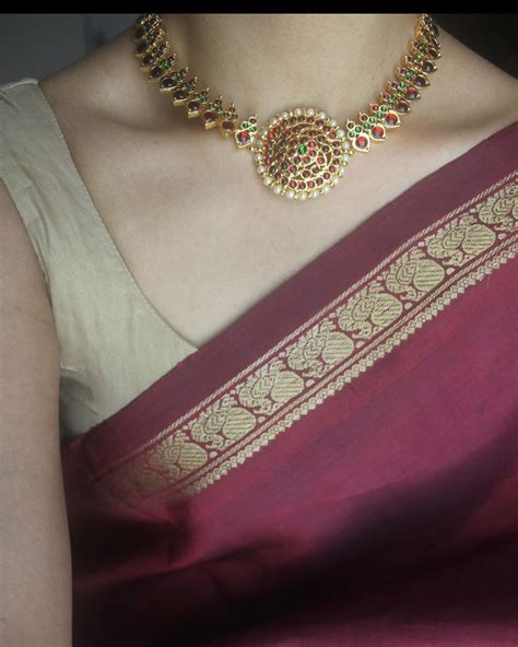 simple necklace designs to look graceful on sarees south india jewels