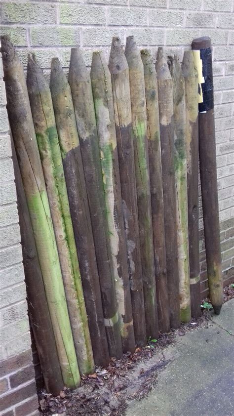 wooden fence posts    mm     chesterfield