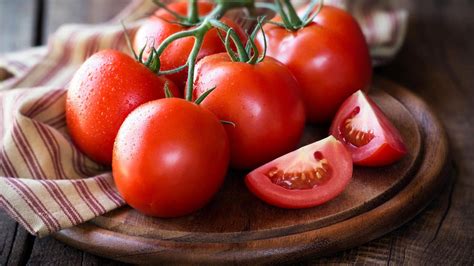 manfaat  didapat tubuh  makan tomat setiap hari informatycyinfo