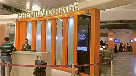 plaza premium lounge  delhi indira gandhi international airport