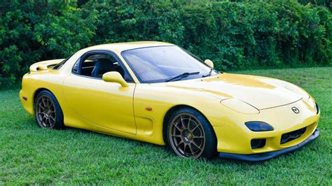 mazda rx  type  fds jdm rhd competition yellow mica classic mazda rx    sale