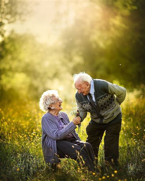 Cute Old Couples Older Couples Couples In Love Love Couple Romantic