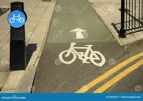 fahrradweg stockbild bild von radfahrer schleife leben