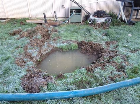 septic leach field  draining poorly septic tank care