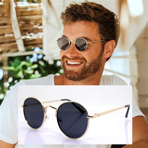 round oval sunglasses man woman metal gold frame black lens classic