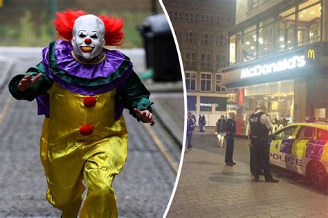 Old Man Attacks Crowd In Mcdonald’s In Liverpool Yelling ‘clowns Are