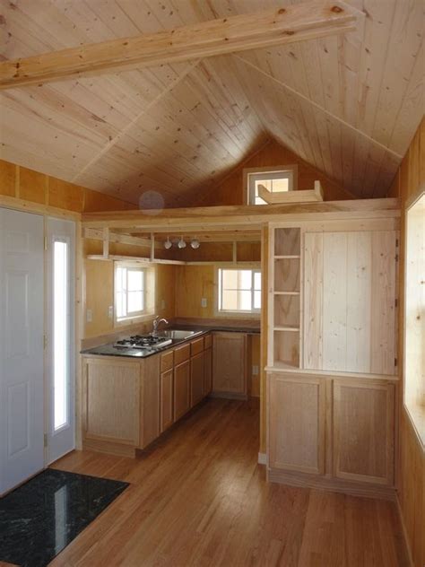 Gorgeous Little 200sqft Cabin Built by Father & Son - Off