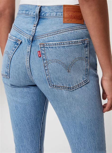 levis  skinny aritzia