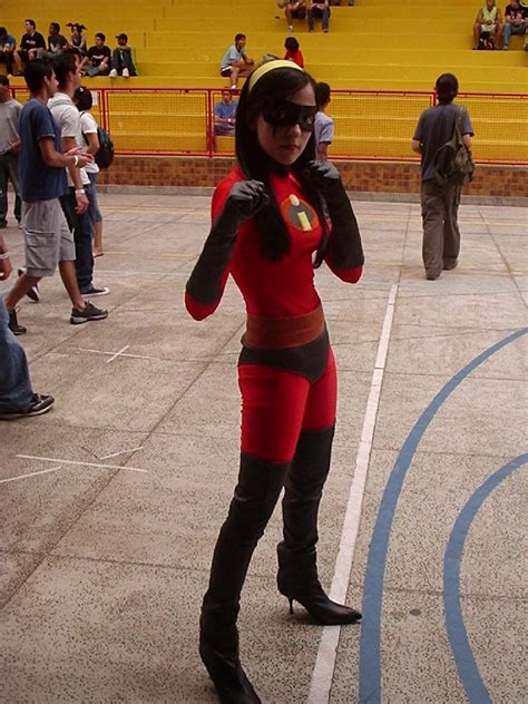 Violet The Incredibles By Meynolt On Deviantart