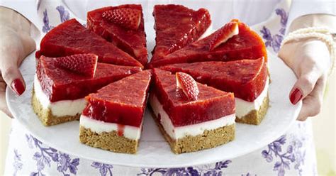 strawberry cheesecake  jelly recipes yummly