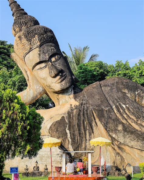 buddha park  vientiane complete guide  visiting