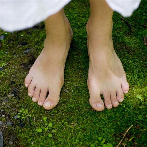 barefoot  wisdom  earthing innate wellness naturopathic medical centre