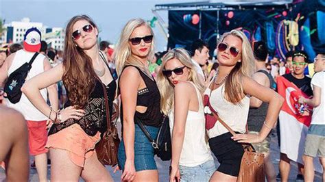 the basic bitches guide to coachella 2014 noisey