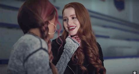 the “riverdale” musical episode just got a whole lot gayer with this deleted choni scene