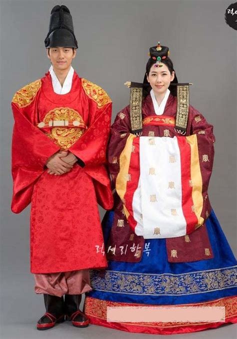 beautiful korea  traditional costume  south korea