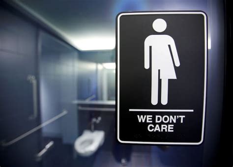north carolina feds trying to redefine ‘sex in bathroom bill lawsuit