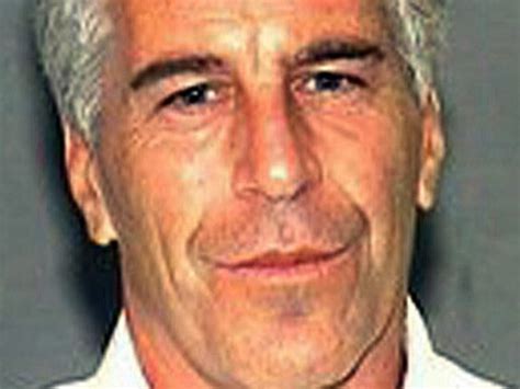 bill clinton ‘visited orgy island with paedophile jeffrey epstein in