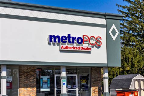 metropcs customers can use t mobile s scam fighting tools engadget