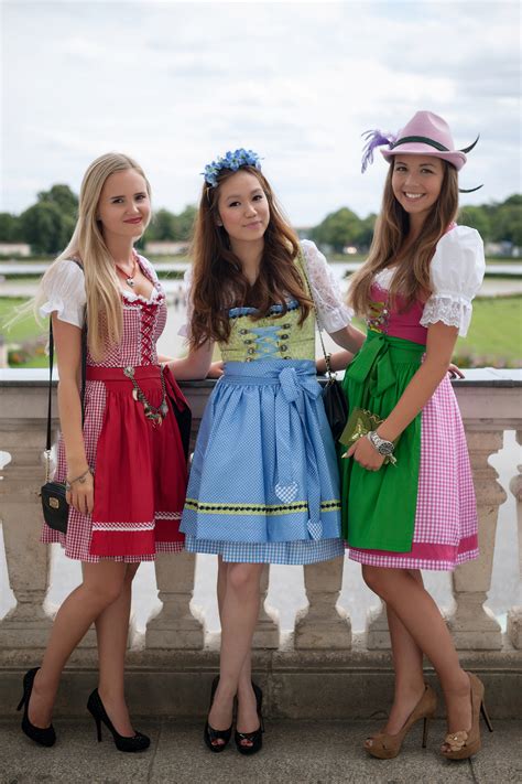how to get the perfect oktoberfest dirndl look tdh