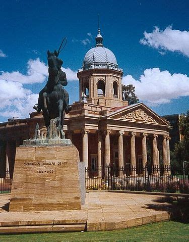 bloemfontein city hall south african history