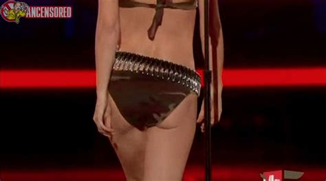 naked kathy griffin in vh1 divas salute the troops