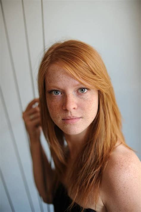 French Redheaded Model Рыжие волосы Веснушки Рыжий